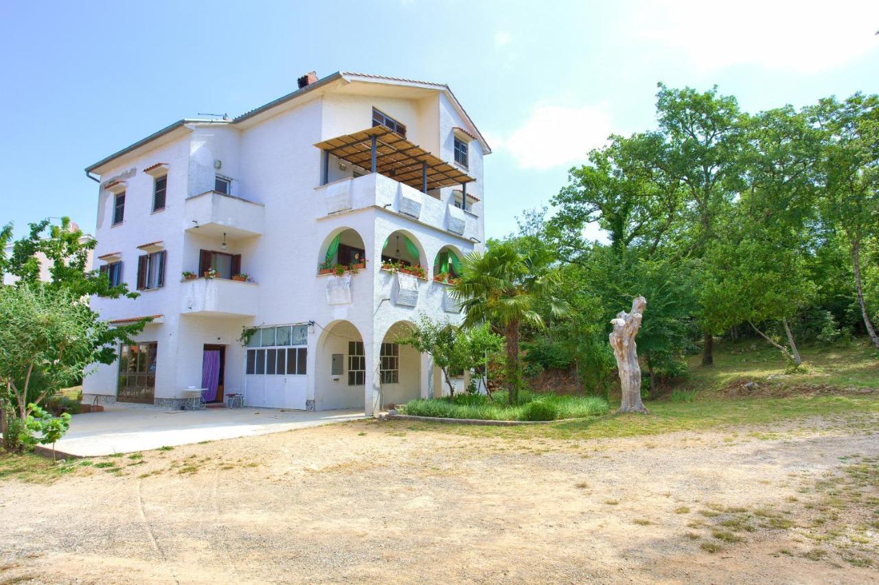 Apartman Mihael Malinska Exterior photo
